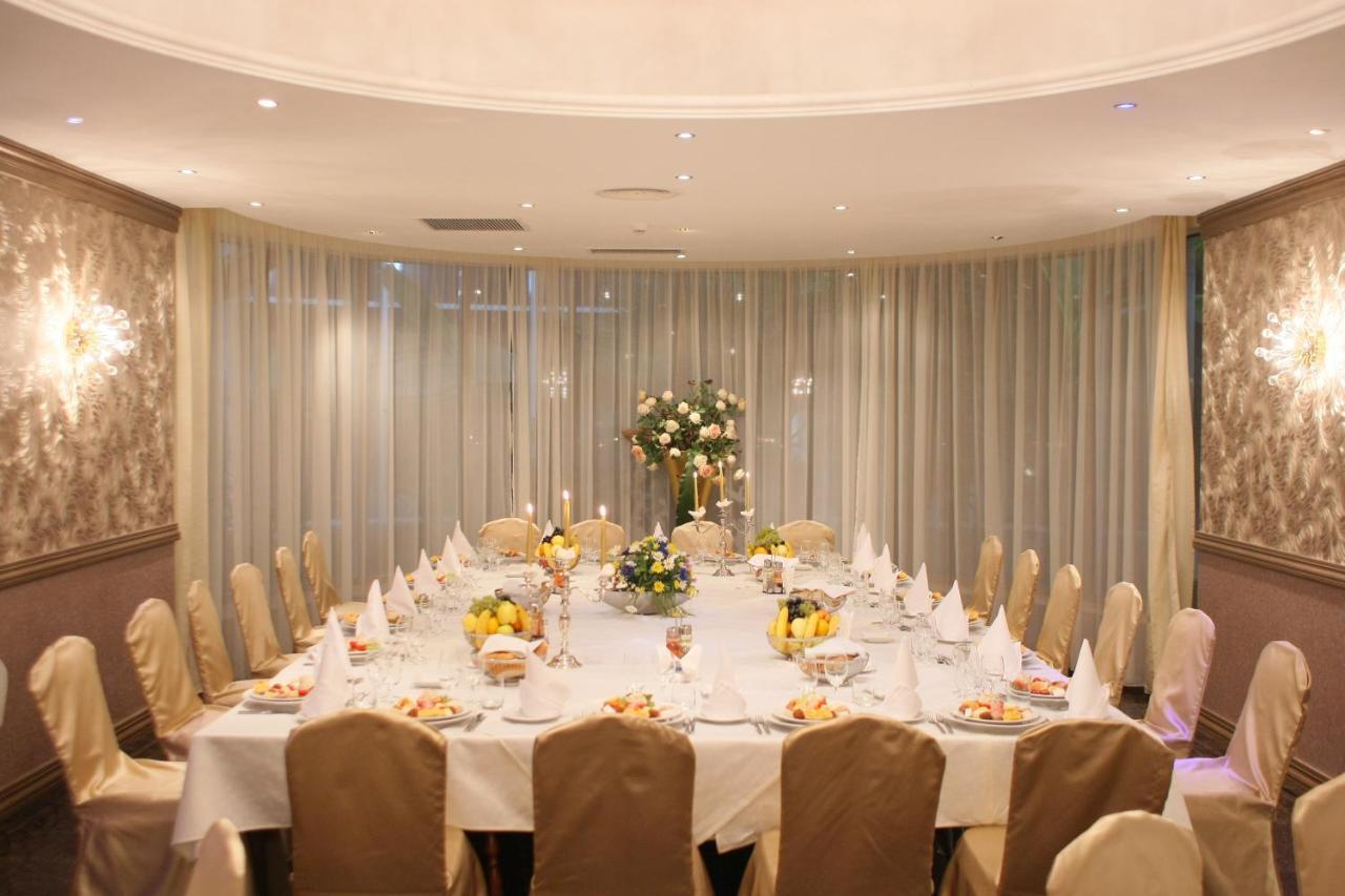 Hotel International Băile Felix Zewnętrze zdjęcie
